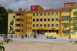 Kulu Lisesi yeni binasında