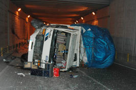 Trafik kazalarında 1 ölü, 2 yaralı