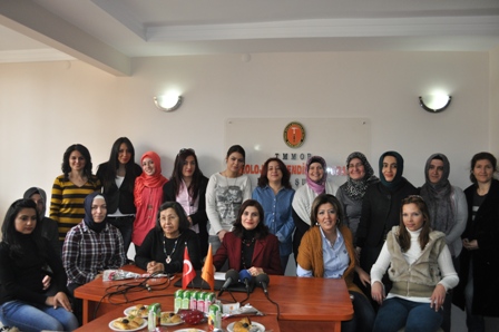Kadınlar toplumun temel taşlarıdır