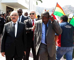 Chavez'in ölümü Latin Amerika'yı sarstı!