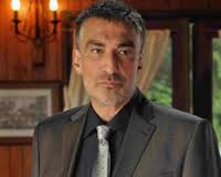 Kurtlar Vadisi'ne  katılan oyuncu kim?