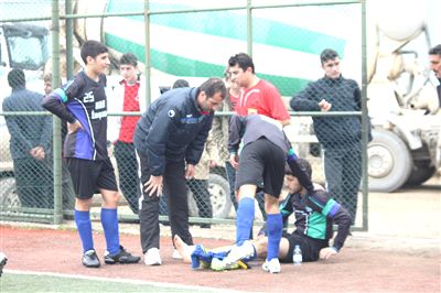 Amatör maçta ambulans krizi