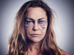 Avşar  Ayşe Paşalı pozu verdiğine pişman