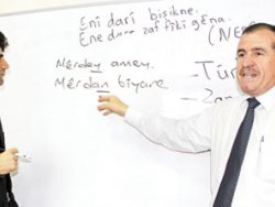 Kürdolog eğitimi başladı