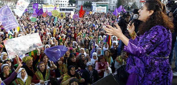 BDP: Bursaspor kapatılsın! İşte grerekçeleri...