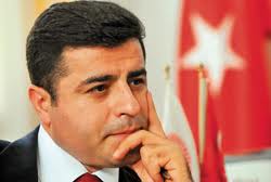 Selahattin Demirtaş hastaneye kaldırıldı