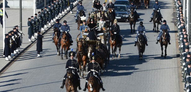 İsveç'te Cumhurbaşkanı Gül için müthiş tören