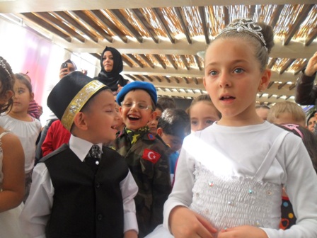 Miniklerden coşkulu İstiklal Marşı yarışması