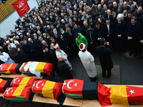 Almanya'daki yangından çıkan dram