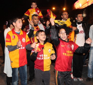 Konya’da çeyrek final kutlamaları