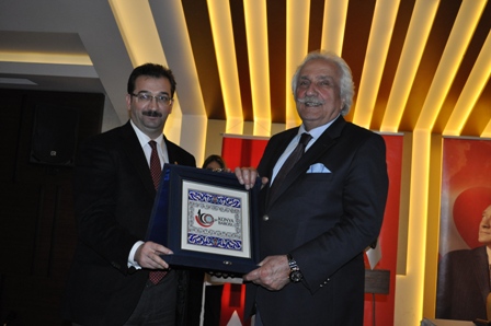 Akif neslini kaybediyoruz