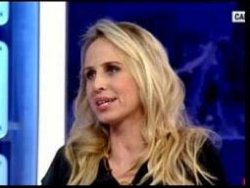 Milli tenisçiyi kızdıran Hülya Avşar sorusu VİDEO