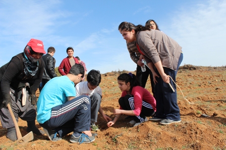 Kermesten Elde Ettikleri Parayla Fidan Dikecekler