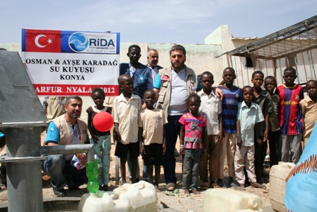 Su kuyuları Sudan'a hayat veriyor