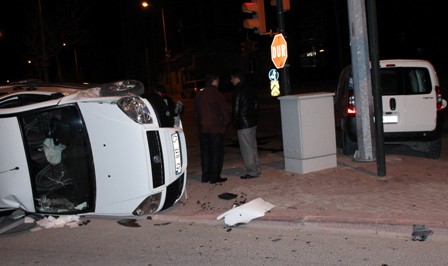 Konya'da trafik kazası: 3 yaralı