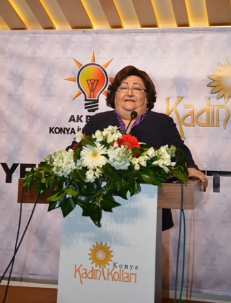 Akşit: Yerel siyasette kadın olmalı