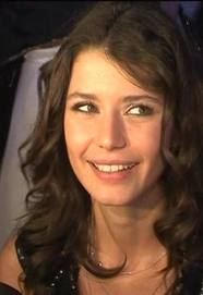 Beren Saat poşetlerle görüntülenince utandı