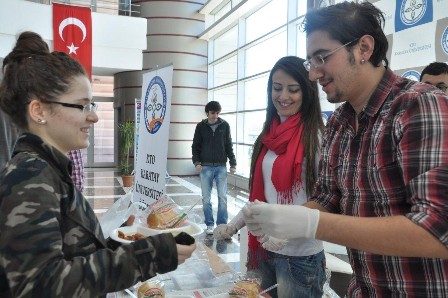 Öğrencilere Çanakkale menüsü