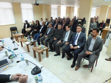 AK Parti Büyükşehir Yasası'nı anlatıyor