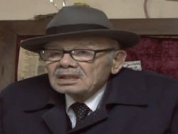 Avukat kapısına yazı astı: Tayt giyen kadın giremez