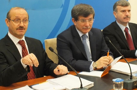 Sorgun ve Akyürek'ten Davutoğlu'na ziyaret