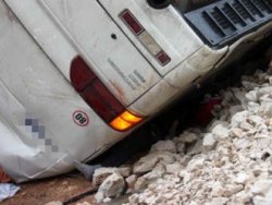 Uşak'ta trafik kazası: 6 ölü 13 yaralı