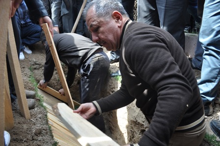 Nusret Argun annesinin cenazesine katıldı