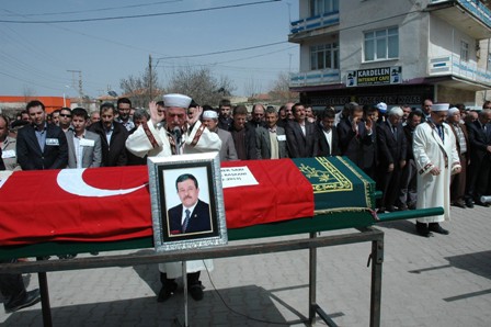 Son yolculuklarına uğurlandılar
