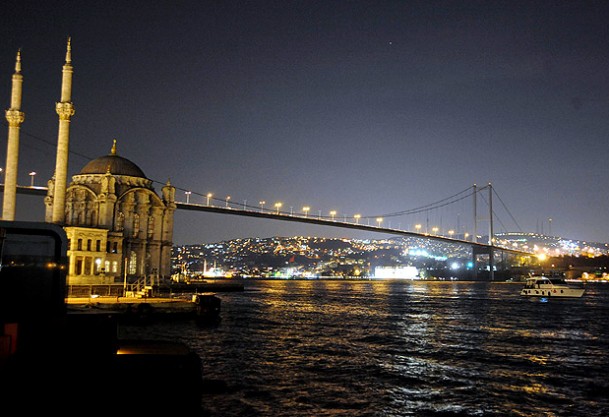 Işıklar dünya için kapatılacak