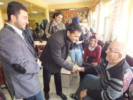 Yaşlıları bir gün değil bir ömür hatırlamalıyız