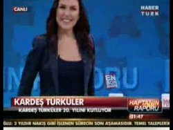 Ece Üner canlı yayında halay çekti