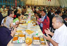 Oylum Pastanesi'nden iftar