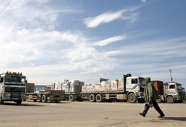 Gazze'ye ambargo kalktı sevkiyat başladı