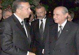 AK Parti ve MHP referandum için anlaştı