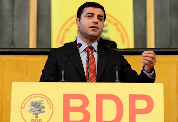 Akil Kadınlar Komisyonu olsun