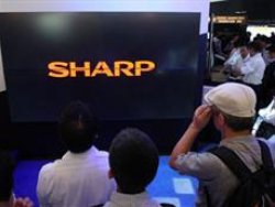 Samsung Sharp'a ortak oldu