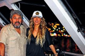 Mehmet Birgen'den eşine dev hediye