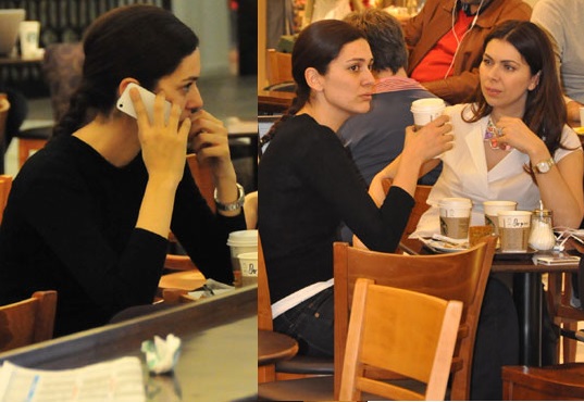 Bergüzar Korel alyans takmıyor