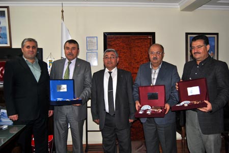 Kulu Belediye Başkanı Yıldız'dan Plaket