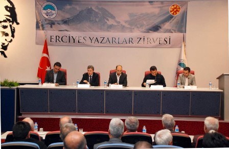 Erciyes Yazarlar Zirvesi gerçekleşti