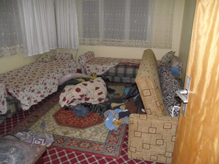 Hırsız kumbaradaki bisiklet parasını çaldı