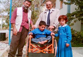 Çakıllar'da eğitim yardımı