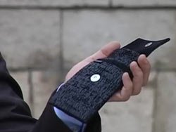 TBMM'de dinlemeyi önleyen kılıf tanıtıldı