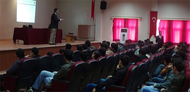 Adıyaman'da öğrencilere terör brifingi