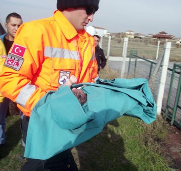 10 günlük bebeğe hava ambulansı