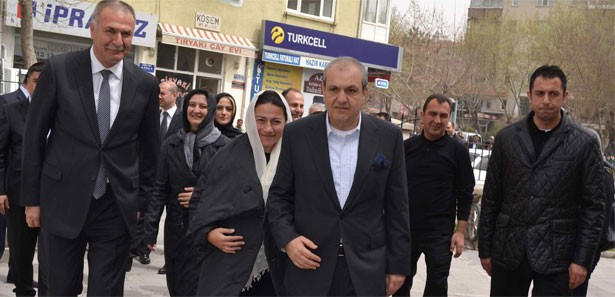 Ayhan Şahenk Niğde'de dualarla anıldı