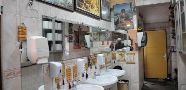 Bu tuvalete girenler çıkmak istemiyor