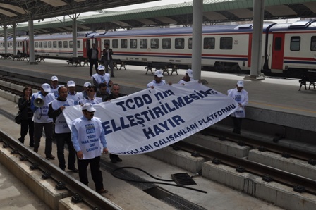 "Demiryoları özelleştirilmesin" eylemi