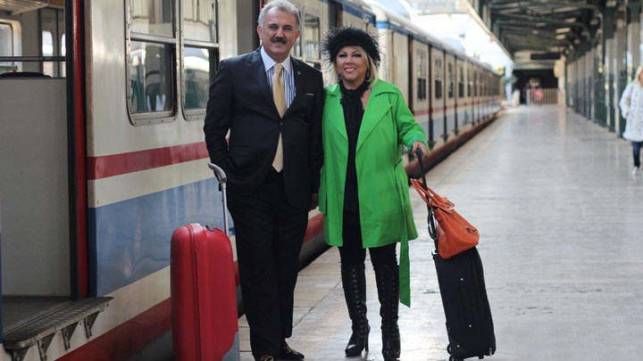 Safiye Soyman Faik Öztürk'ü terk etti