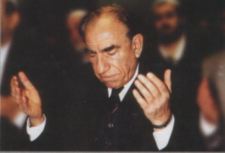 MHP Eski Genel Başkanı Türkeş, Konya'da anıldı